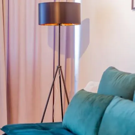 B20 Keleti Sunrise Panoramic Apartment Budapest
