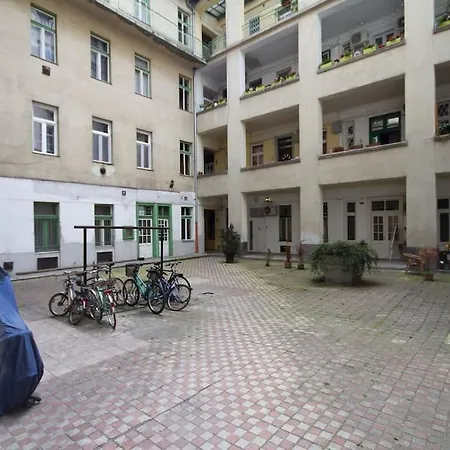 Apartman Marvany Deluxe Apartman On The Elit Buda Side By Newave *