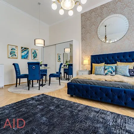 Blue Fountain Design - Hostaid Apartment *