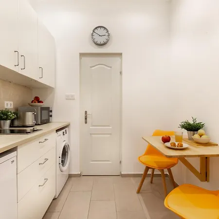 Apartman Cosy By Stn Budapest