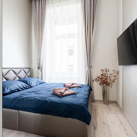 Kiraly 35 Luxury With Free Parking Apartment