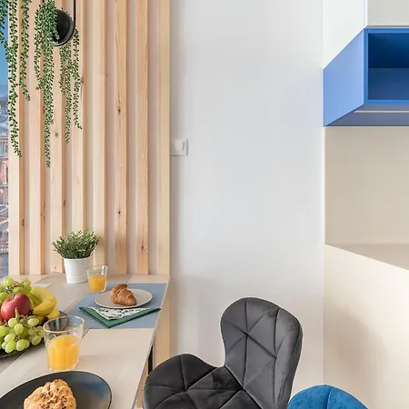 Apartment Newly Renovated!!! - Modern 10 Minutes From The Grand Boulevard *