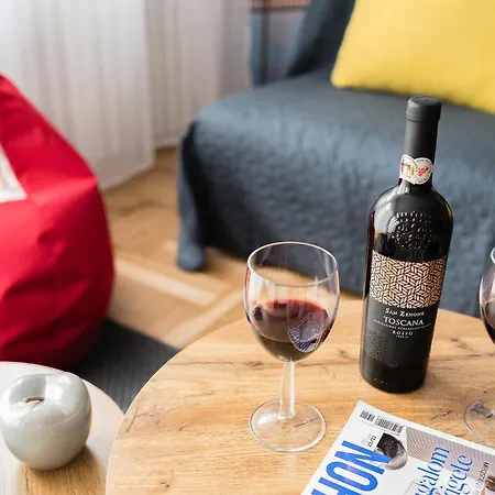 Newly Renovated!!! - Modern 10 Minutes From The Grand Boulevard * Budapest