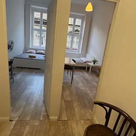 The 5-bedroom Downtown Appartement Boedapest