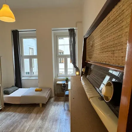 Appartement The 5-bedroom Downtown