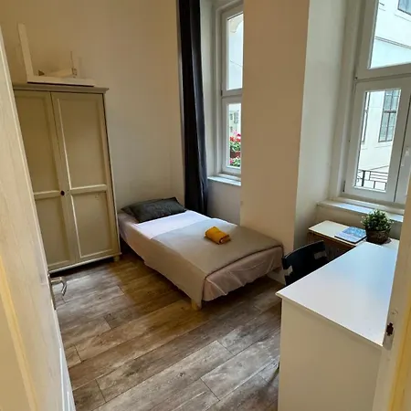 Appartement The 5-bedroom Downtown Boedapest