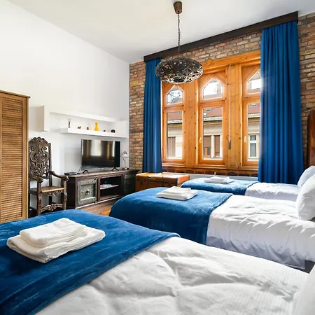 Apartment Rustic Downtown 106 M2