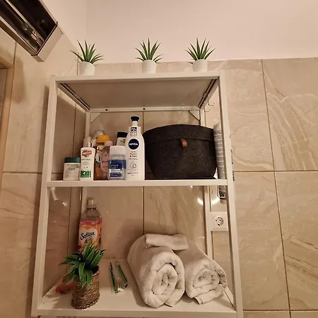 Vibe Apartment, Downtown, Free Parking Apartment *