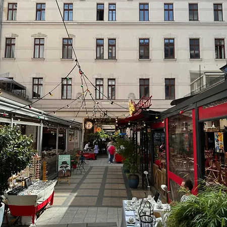 Lejlighed Novo Budapest