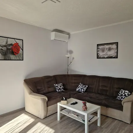 Apartament White House *