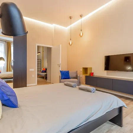 W24- Boutique Apartments, Location. By Bqa Apartment Budapest