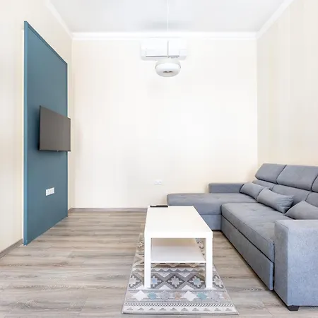 R62b Rottenbiller Apartment *