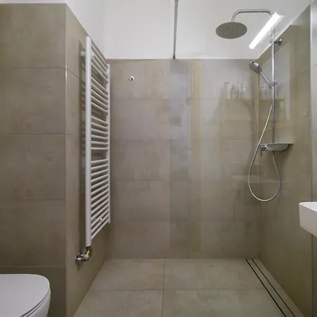 Apartment Rustic Downtown 106 M2 Budapest