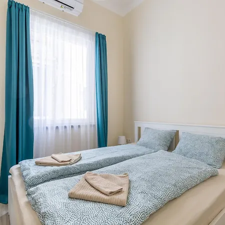Apartment R62b Rottenbiller Budapest