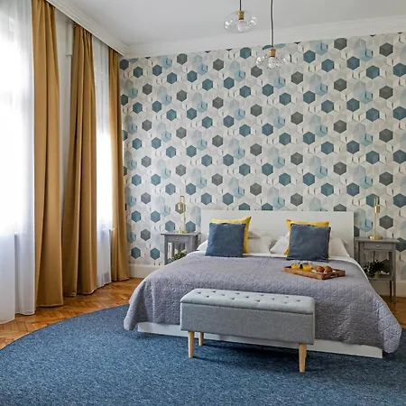 Rumbach Royal Apartment Budapest