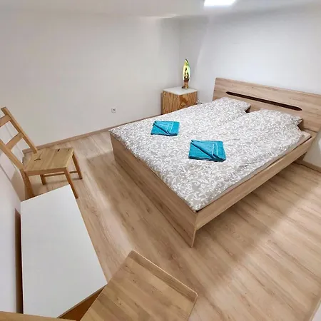 Mega Apartment
