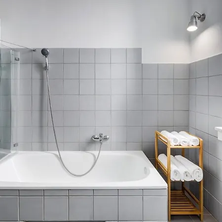- Fresh Design - New Apartment Budapest