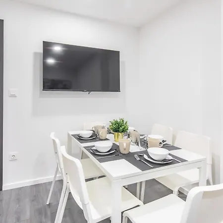 Apartment Easy Parking - New - Comfy *
