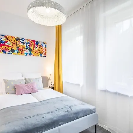 Easy Parking - New - Comfy Budapest