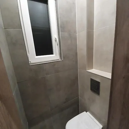 Nirvana Suite,3 Bedrooms, 2 Bathrooms, Acs Appartement
