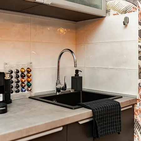 Apartment Luxury Tropical At *