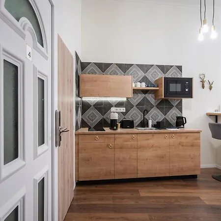 Brody 46 Boutique Apartament *