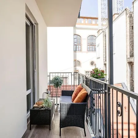 Apartment Relaxing Spacious Balcony Super Near Opera Budapest