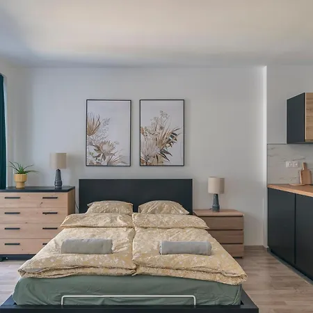 Rivergem Apartment *