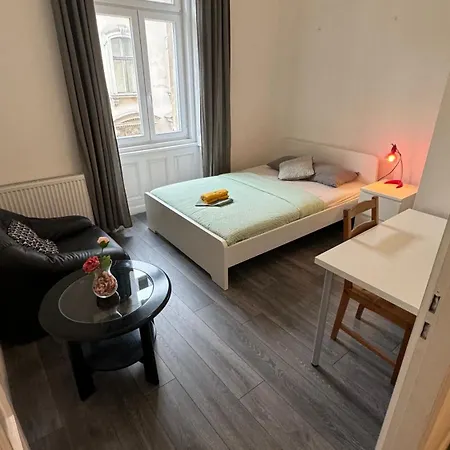 Danube Riverside Apartment *
