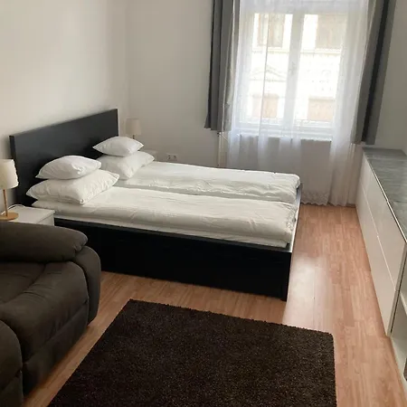 Voeroesmarty Downtown Apartment Budapest