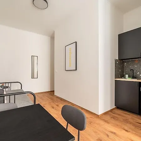Grand Downtown - Hegedus 8 Apartmán