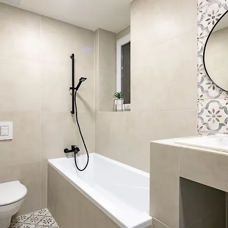 Cityscape Budget Kings Quarters Apartment Budapest