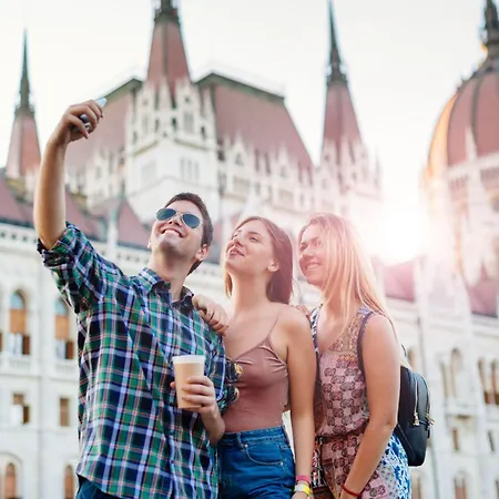 Hotel Verdi Aquincum Budapest