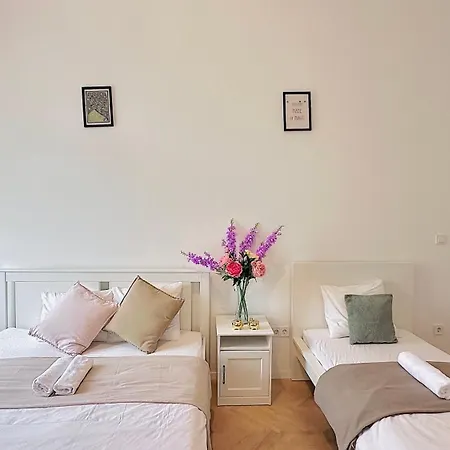 Kerepesi Apartment *