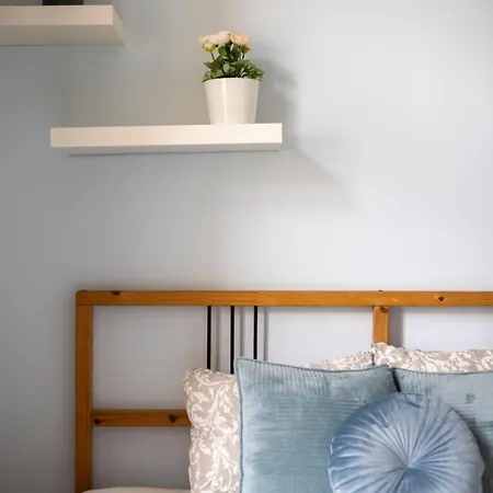 Explore From A Cozy & Sweet Retreat Apartment Budapest