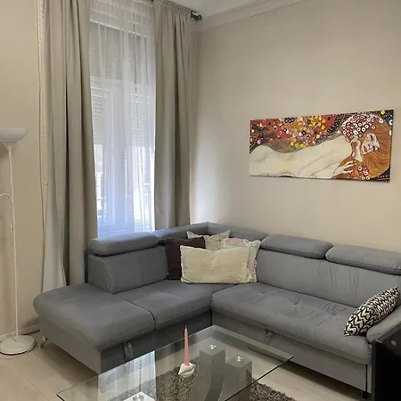 Soho - Kiraly Appartement