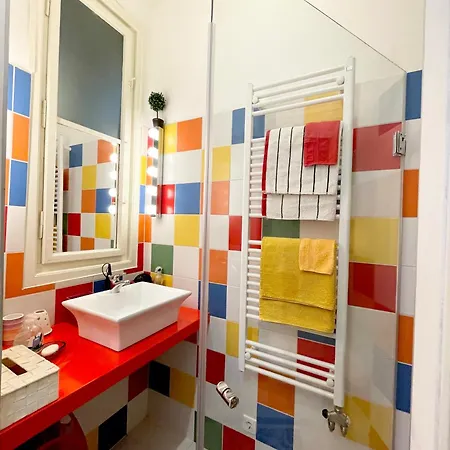 Apartment Rainbow Pearl At St Stephen' S Basilica Budapest
