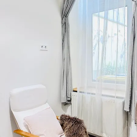 Homestay Rozsa *