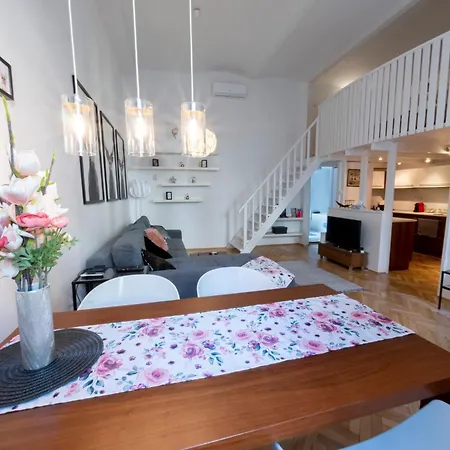Apartment Downtown