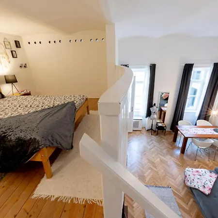 Apartment Downtown Budapest