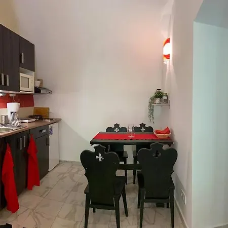 Koezponti Kucko Apartment Budapest