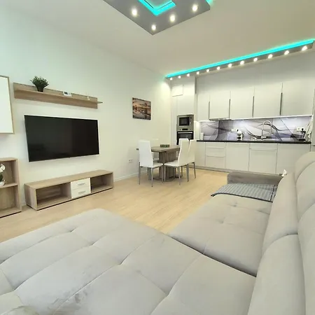 T13 Two-bedroom * Budapest