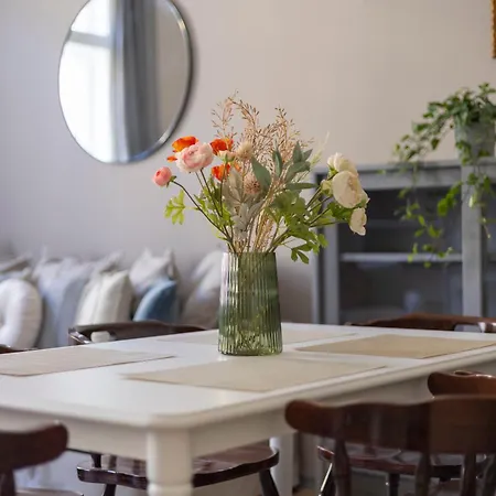 Charming Dream & Retreat By Prestige Homes Apartment Budapest