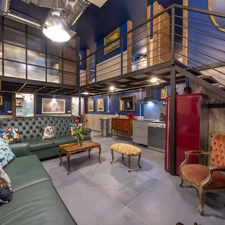 The Address Loft - Joy * Budapest