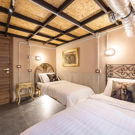 The Address Loft - Joy Budapest