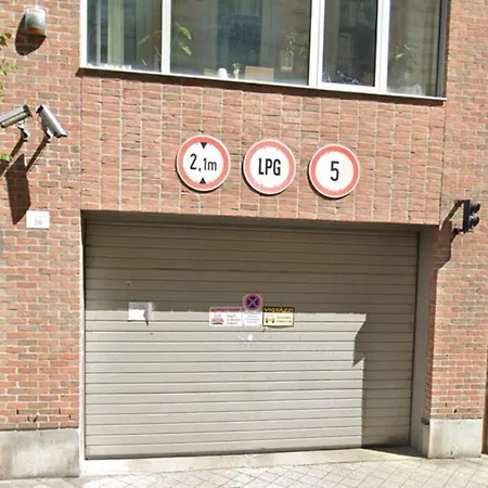 Apartment Maria Topfive With Free Private Parking Budapest