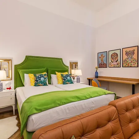 Palace District Luxury * Budapest