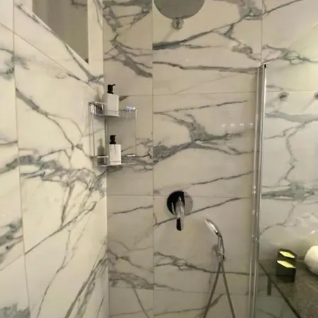 Premium Luxury Opera Near Opera And Basilica Apartment *