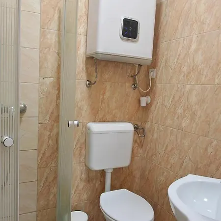 Apartment Seasons Design