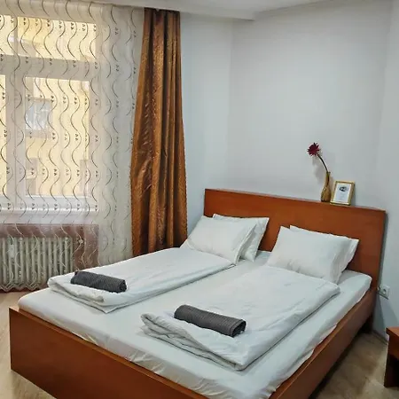 Apartment Seasons Design